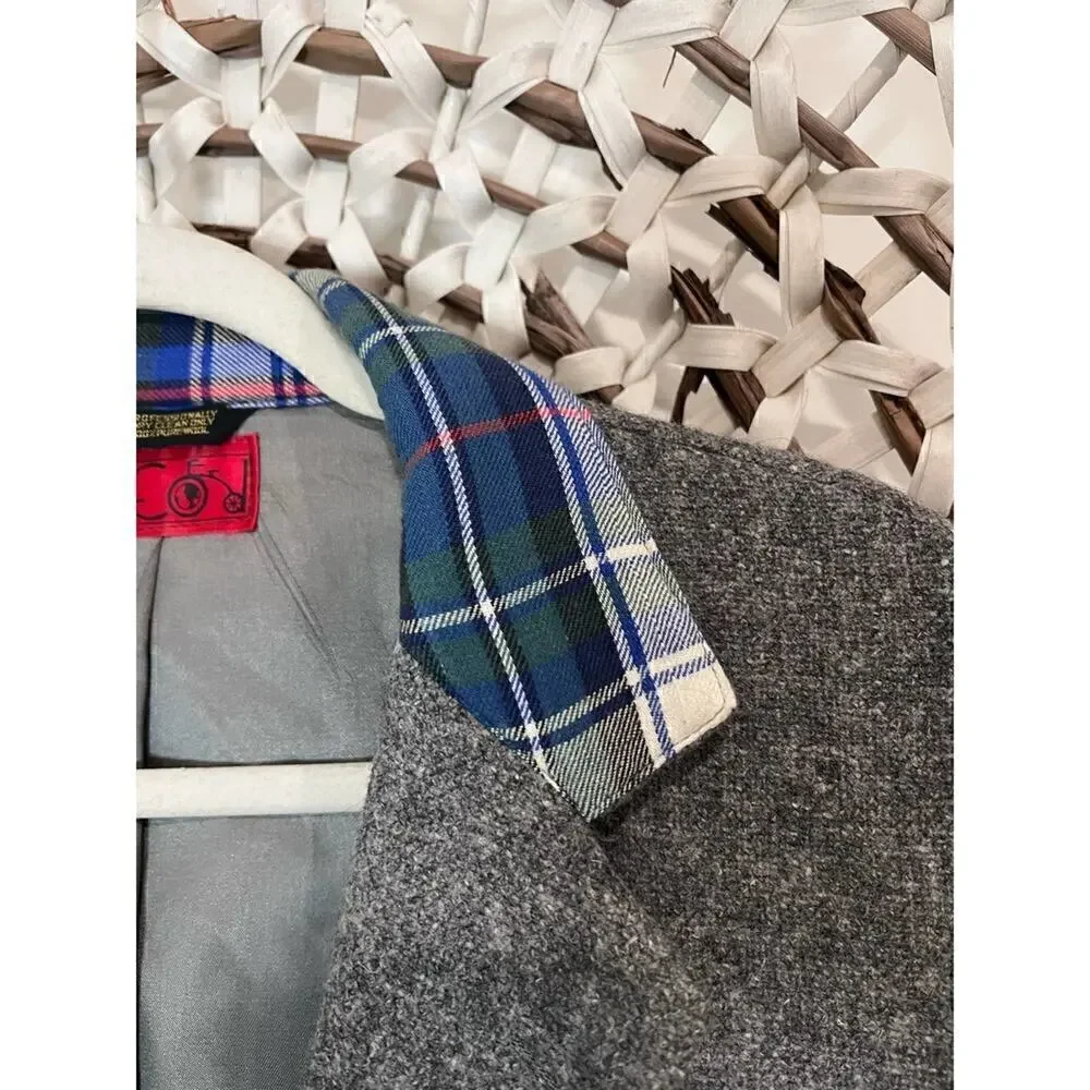 Recycle Brand Pure Wool Gray Flannel Sport Coat – Made in Italy – 40R dad core